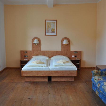 Schlosshotel Am Hainich Behringen  Δωμάτιο φωτογραφία