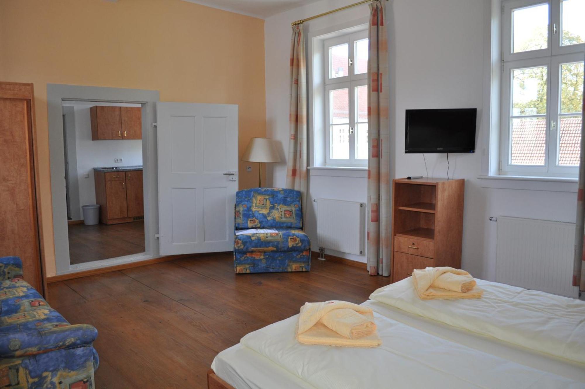Schlosshotel Am Hainich Behringen  Δωμάτιο φωτογραφία